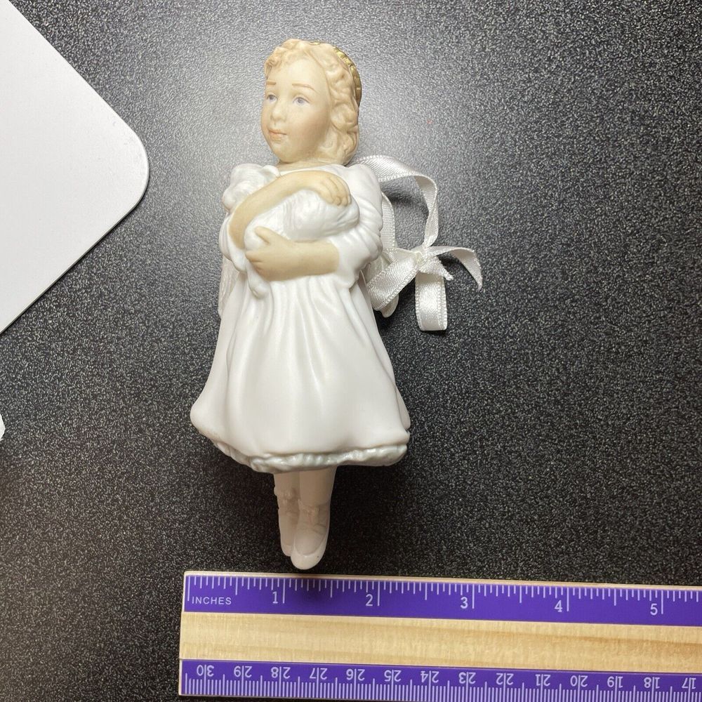 Vintage 1993 Hallmark Gentle Tidings Keepsake Collectible‎ Ornament No Stand - Picture 11 of 16